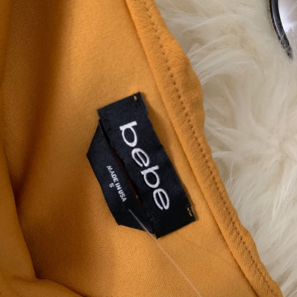 Off shoulder Ruffle romper - Picture 3 of 4